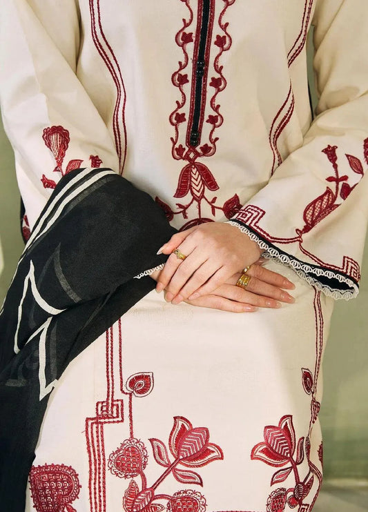 3 Pcs Women's Unstitched Embroidered Suit