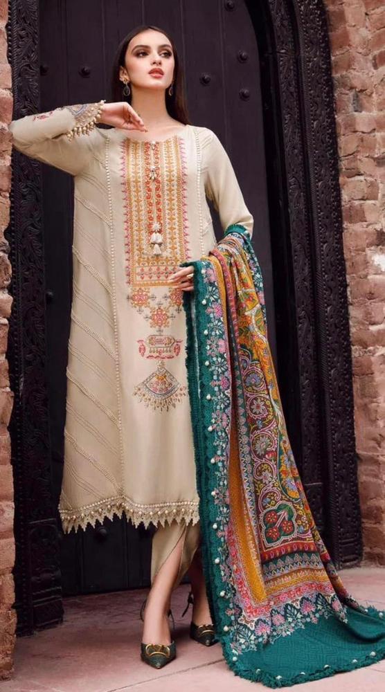 Women's Unstitched 3 Pcs Dhanak Embroidered Suit
