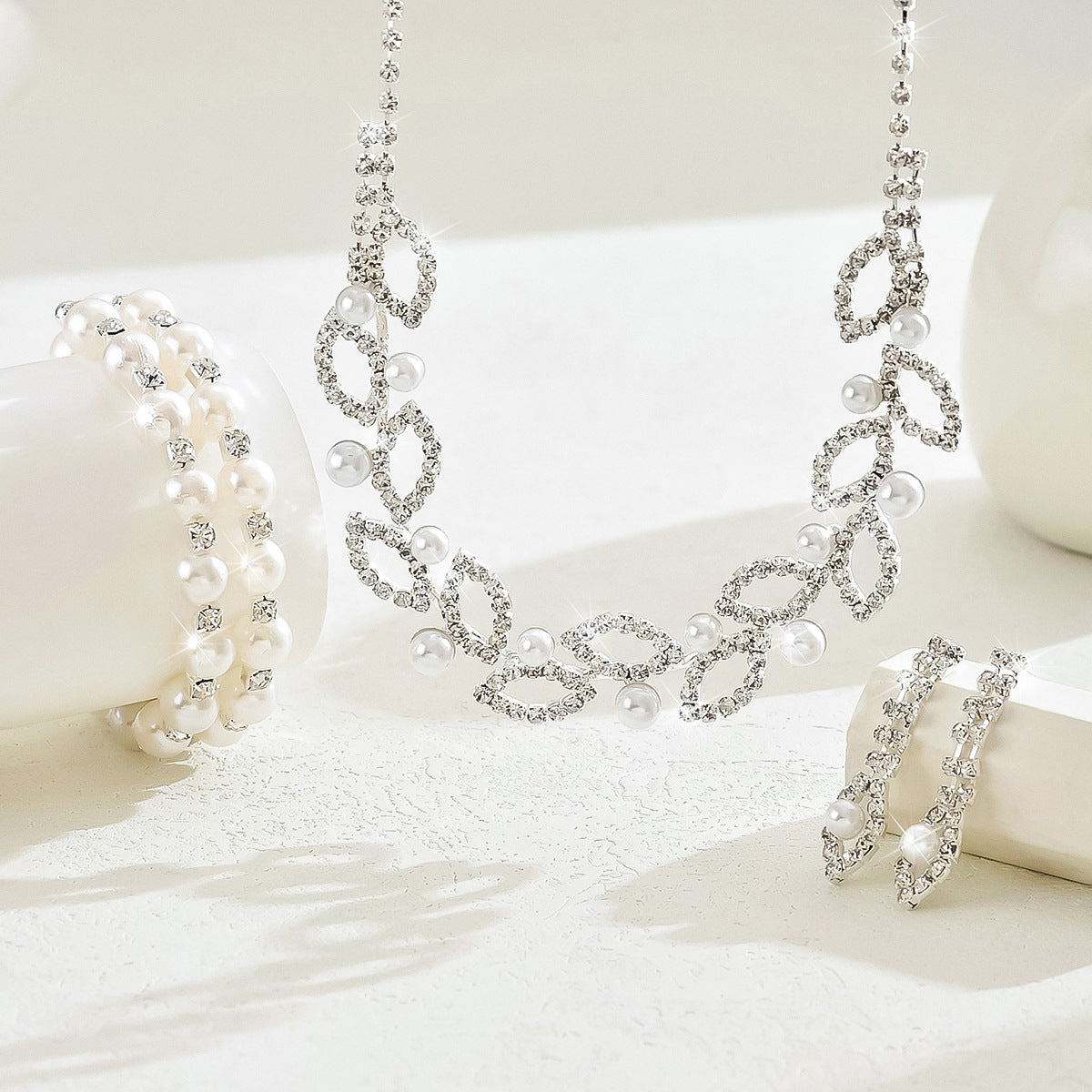 European and American fashion necklace earrings bracelet set